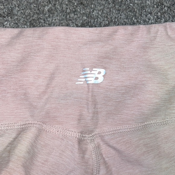 New balance leggings - Picture 3 of 3